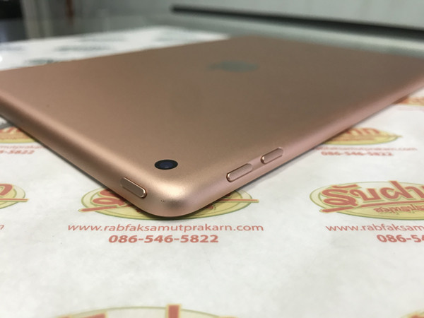 ขาย ขายiPad 2018 Gen6 WiFi 32GB ใส่ซิมไม่ได้ ศูนย์ไทย อุปกรณ์ครบกล่อง